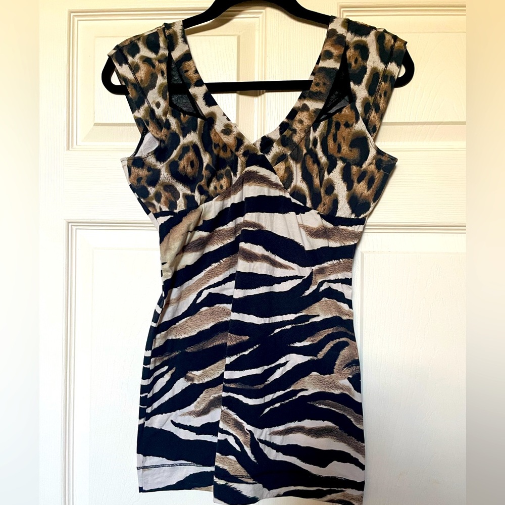 Just Cavalli Women's Tank Top Blouse Black Animal Print Size Medium